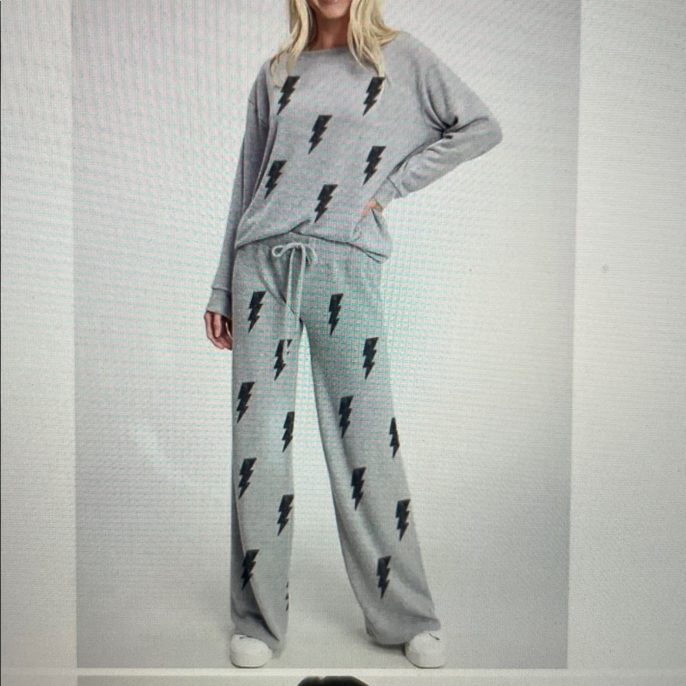 NWT Black Lightning All Over Sleep Lounge Wear Set